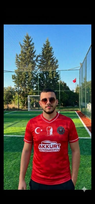 Adem Uzun